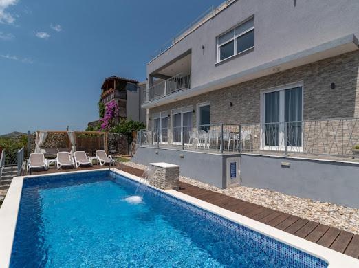 Villa Hedonist Seget Vranjica Dış mekan fotoğraf