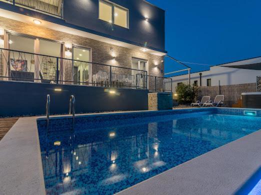 Villa Hedonist Seget Vranjica Dış mekan fotoğraf