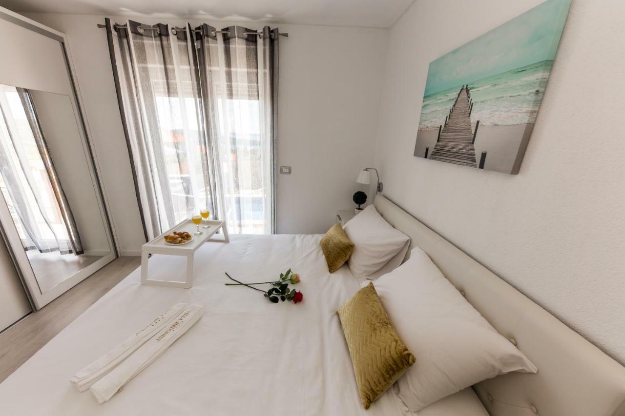 Villa Hedonist Seget Vranjica Dış mekan fotoğraf