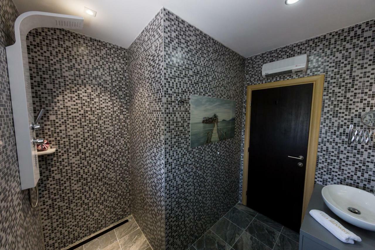 Villa Hedonist Seget Vranjica Dış mekan fotoğraf